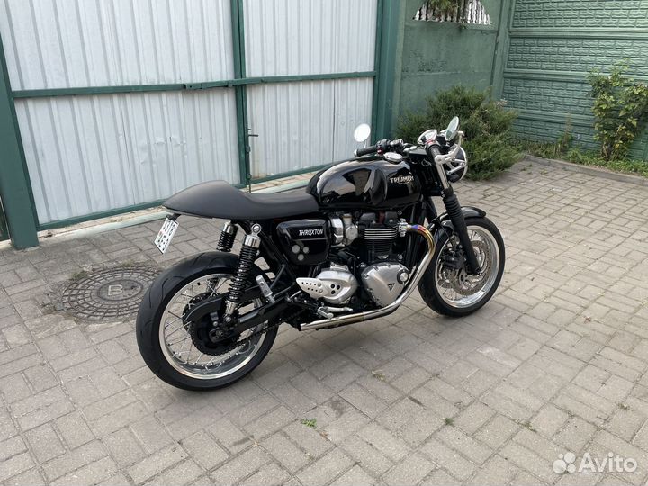Triumph Thruxton 1200
