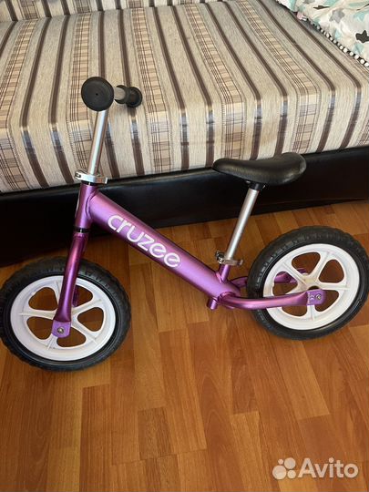 Беговел Cruzee Ultralite Air, фиолетовый