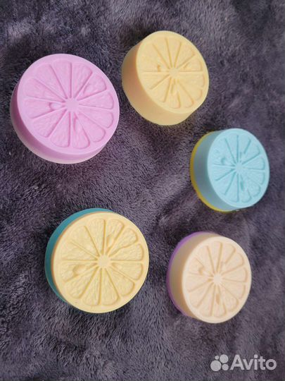 Мыло ручной работы круглое