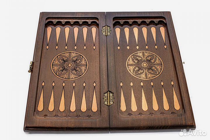 Шахматы и нарды ручной работы