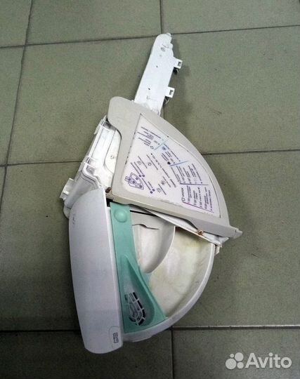 Бункер для порошка + лоток бу сма ariston AL88XEU