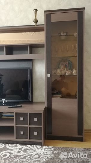 Стенка в гостиную