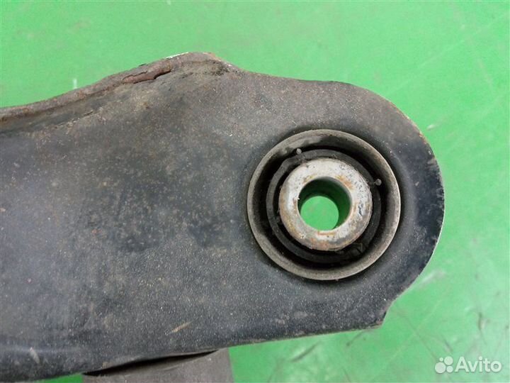 Рычаг подвески задний правый Mazda Premacy crew