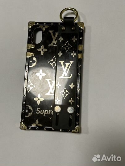 Чехлы на iPhone xr