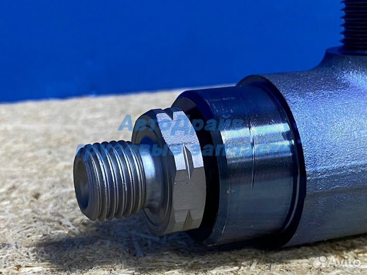 Рампа топливная Ман Тга Тгс Тгх двигатель D2066