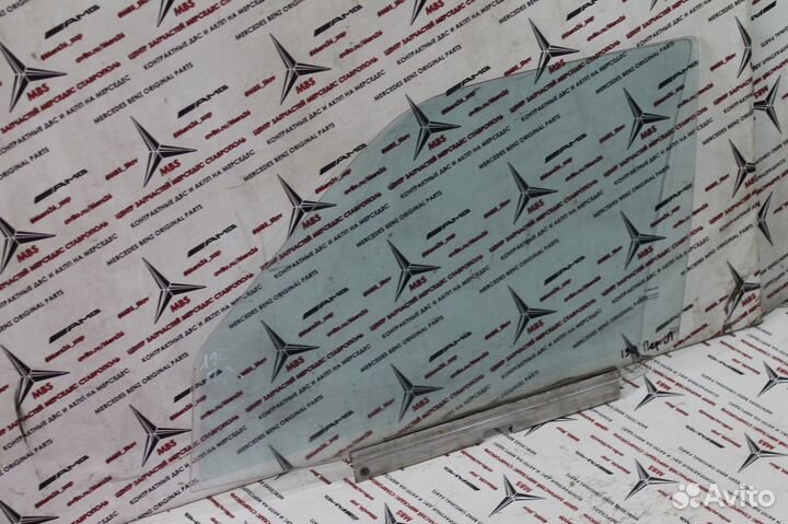 Стекло пл 190 W201 Mercedes