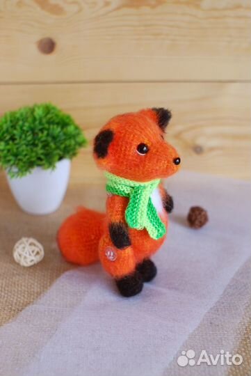 Вязаная игрушка Лисенок ручной работы