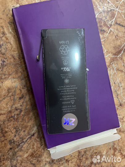 Усиленная батарея для iPhone 8
