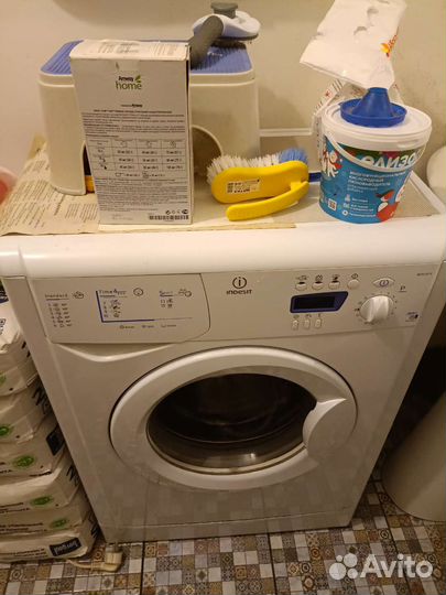 Стиральная машина indesit