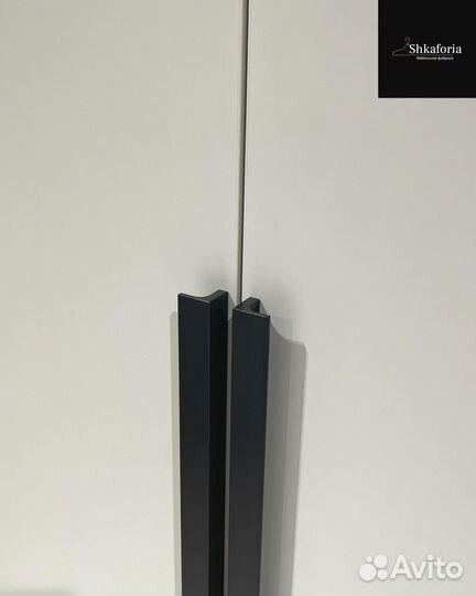 Шкаф с фрезеровкой