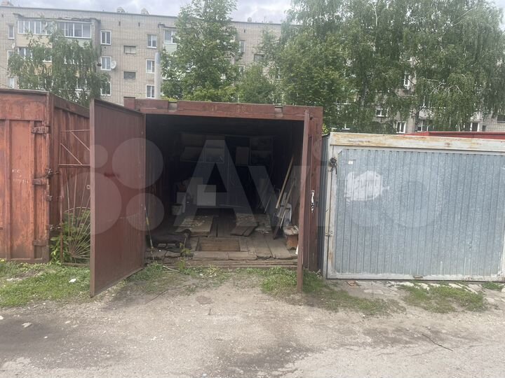 Гараж