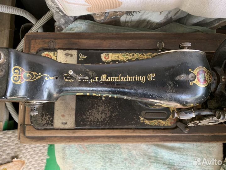 Швейная машинка Зингер ручная