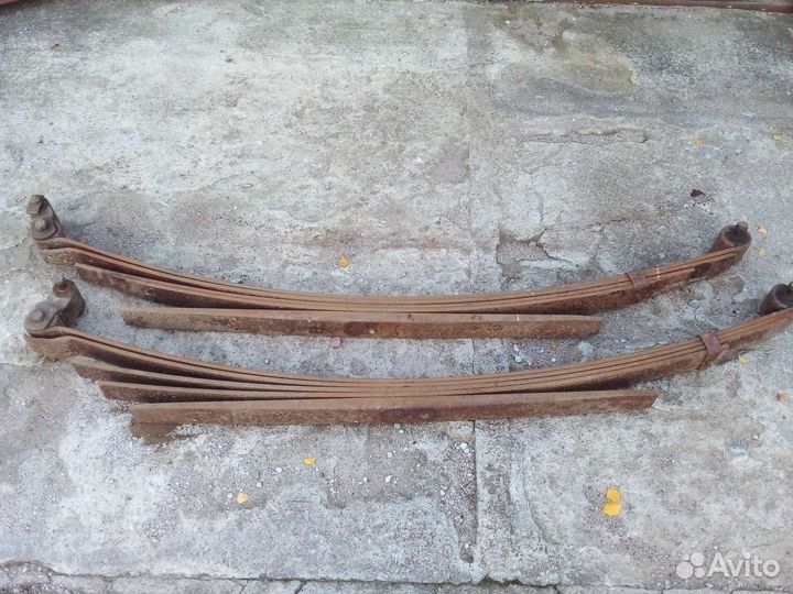 Рессоры задние Мерседес 410 д