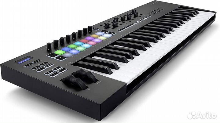 Midi-клавиатура Novation Launchkey 49 MK3