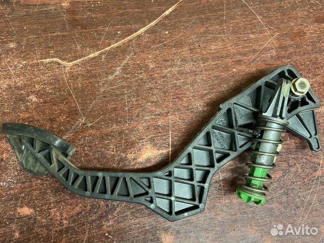 Педаль сцепления фольксваген гольф 4