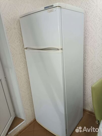 Холодильник atlant двухкамерный бу