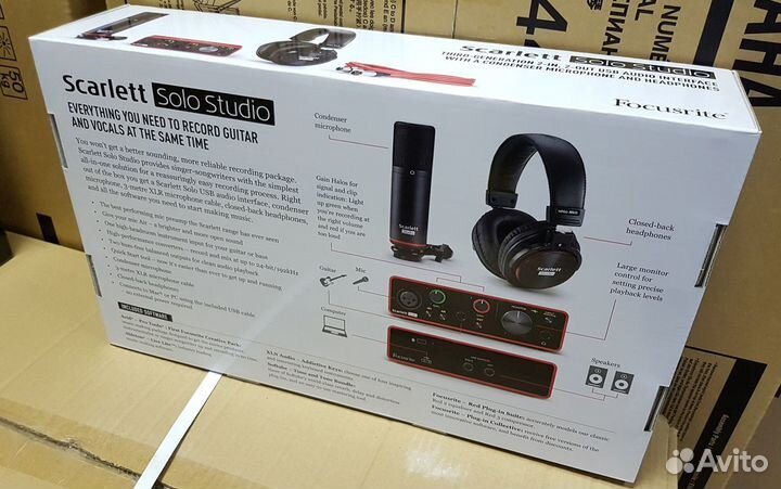 Комплект Focusrite Scarlett Solo Studio 3rd Gen