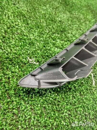 Дефлектор обдува салона Audi Q3