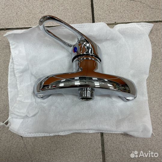 Смеситель для ванны acsopt новый