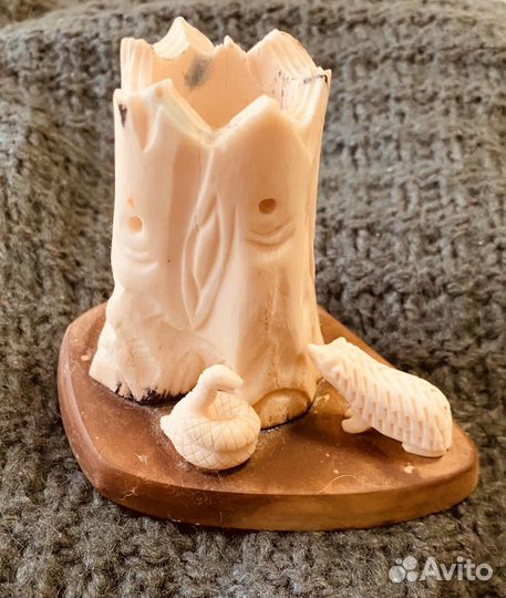 Чернильница или карандашница