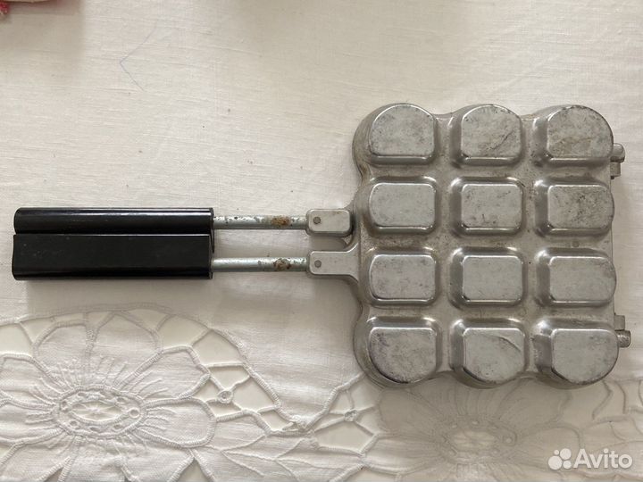 Форма для выпечки орехов