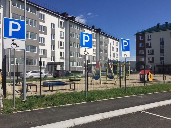 2-к. квартира, 54 м², 2/5 эт.