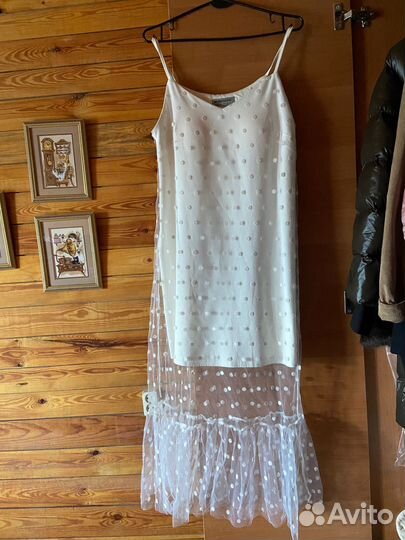 Платье белое