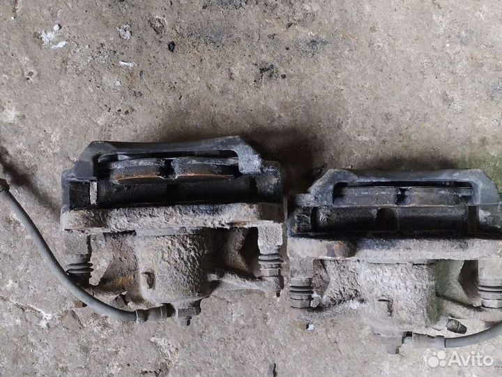 Суппорт тормозной передний skoda octavia a7 1.2 TS