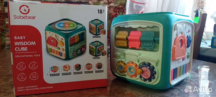 Музыкальный Бизикуб. Игровой центр бизиборд