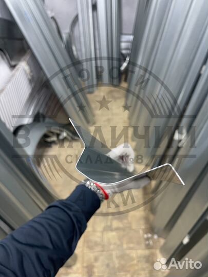 Ремонтный порог правый Hyundai Starex 2