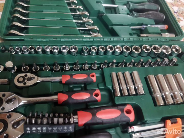 Набор инструментов для авто