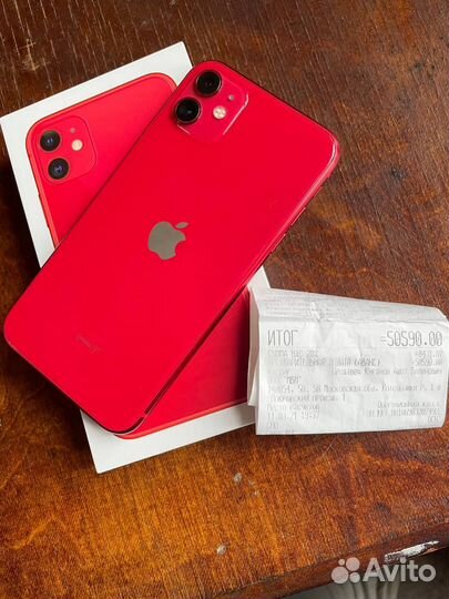 iPhone 11, 64 ГБ