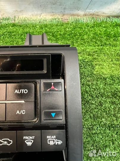 Блок управления климат-контролем Honda Stepwgn RP3