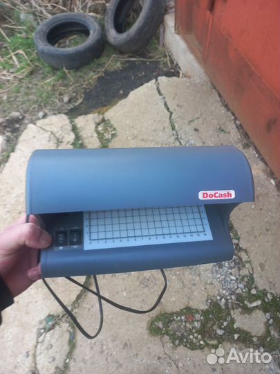 Детектор подлинности банкнот