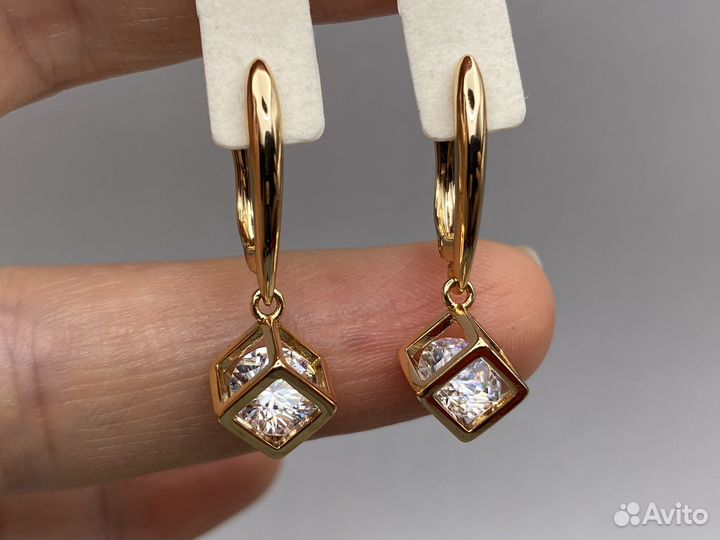 Серьги кубики. Тренд