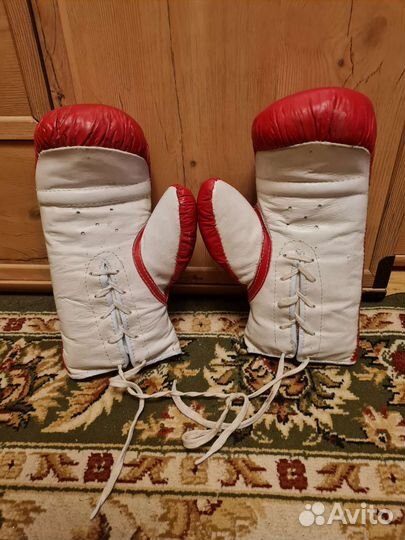 Боксерские перчатки 10 OZ Mayor