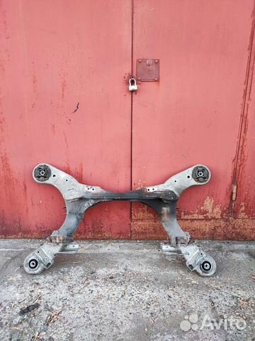 Задний подрамник Мерседес w211