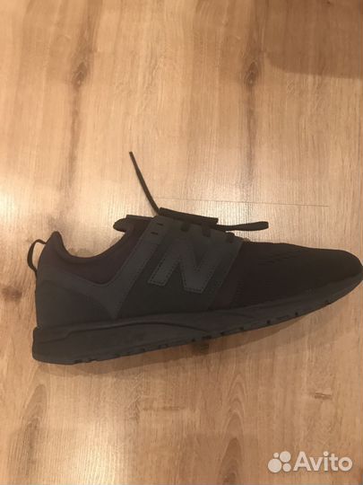 Кроссовки NB