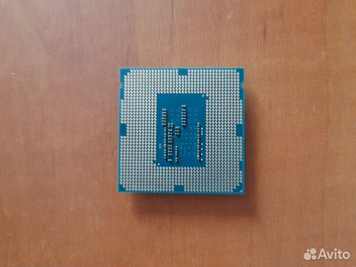 Процессор Intel(R) Pentium(R) CPU G3220 3.00GHz