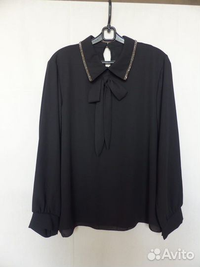 Блуза черная с бантом