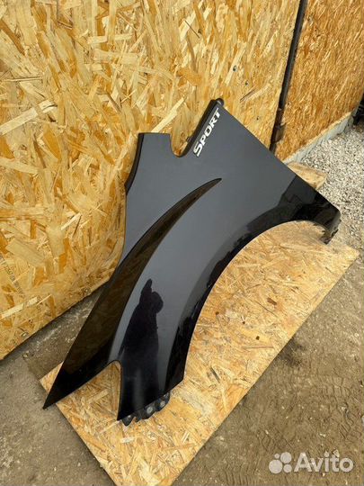 Крыло переднее левое Mazda Cx 7 2011