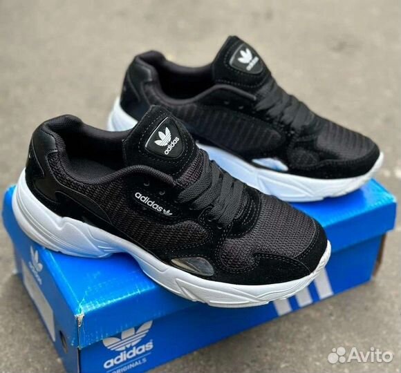 Кроссовки adidas сетка