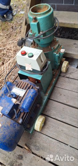 Гранулятор для комбикорма