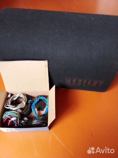 Активный сабвуфер mystery