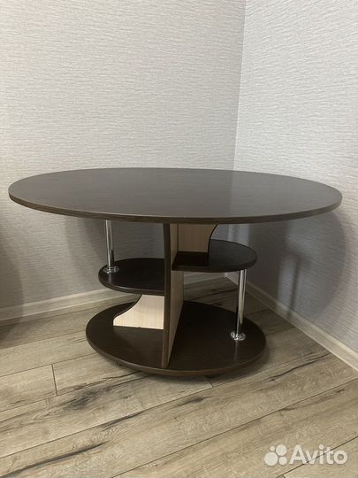 Журнальный стол