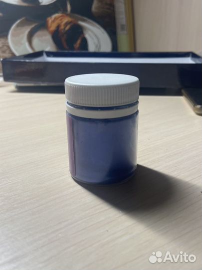 Блестки и пигменты