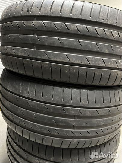 Kumho Ecsta PS71 245/40 R20 и 275/35 R20