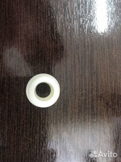 Втулка петли задних распашных ворот