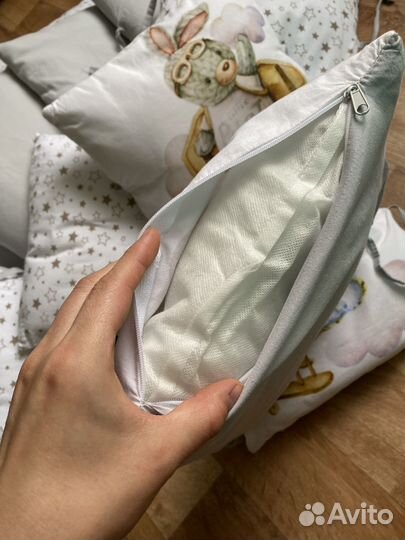 Продаю бортики в детскую кровать