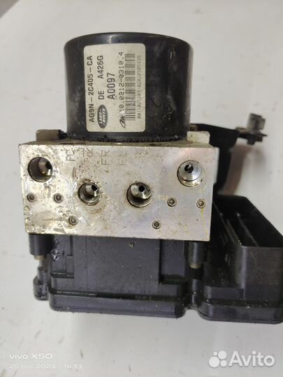 Блок ABS (насос) Freelander 2 2007-2014